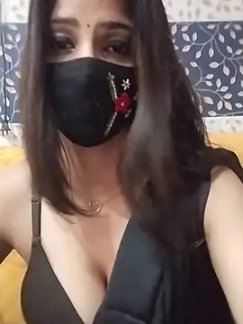 Jyoti-Love-143 stripchat live cam model