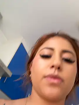 miaelite stripchat live cam model
