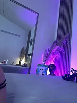 Sia_Foxx01 stripchat live cam model