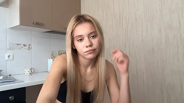 Glamorforyou stripchat live cam model