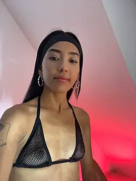LunaVelour13 stripchat live cam model