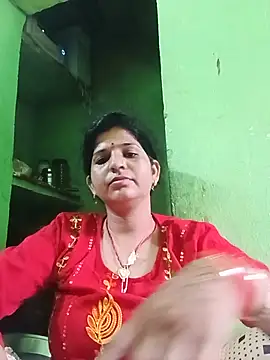 Joohi_Chawla143 stripchat live cam model