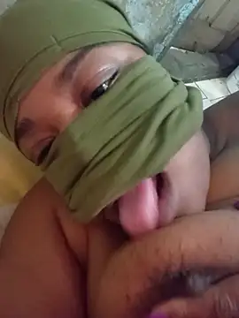 gorduxa26 stripchat live cam model