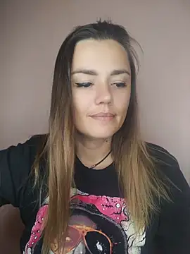 KrissSexi stripchat live cam model