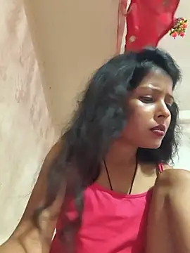 Gud_girl_Nilu stripchat live cam model