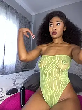 _Rare_Diamondx stripchat live cam model