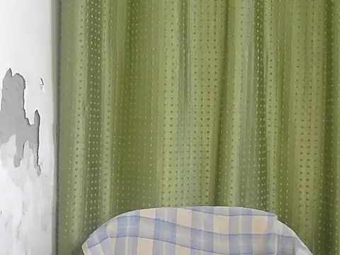 Stubborndesiboy stripchat live cam model