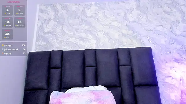 alexandralopez- stripchat live cam model
