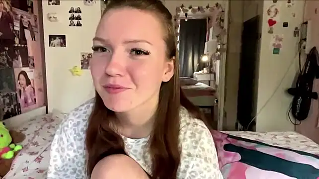 mossdusk stripchat live cam model