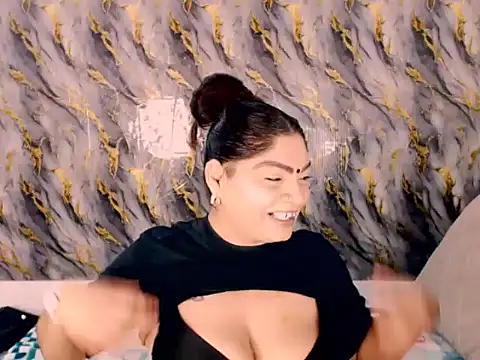 IndianSexilicious4u stripchat live cam model