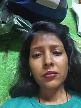 Gud_girl_Nilu stripchat live cam model