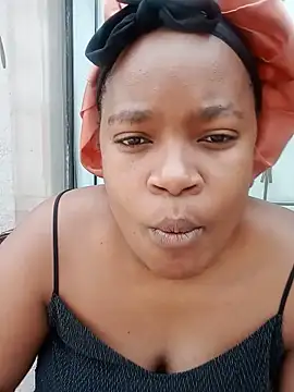 AfricanPopi stripchat live cam model