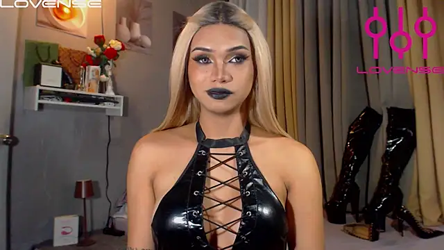 Lexi_ThunderFuck stripchat live cam model