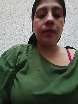 Antonella_Sm stripchat live cam model