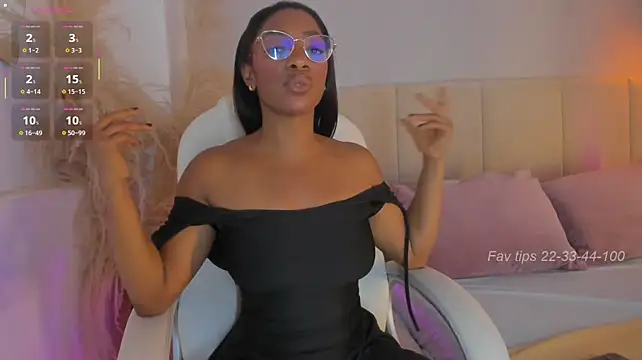 aprilebony_ stripchat live cam model