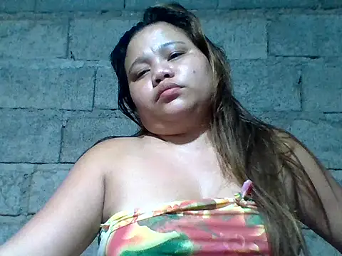 Tender_pinay8 stripchat live cam model