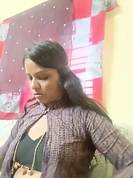 ashwini805057 stripchat live cam model
