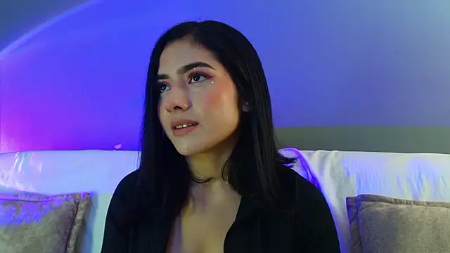 adara_johnson__ stripchat live cam model