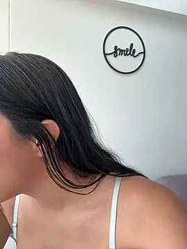 emma_lopes stripchat live cam model
