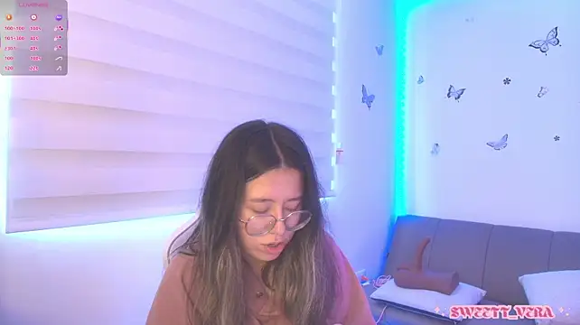 sweettvera stripchat live cam model