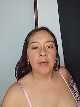 linda_swett stripchat live cam model