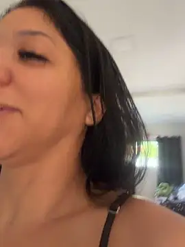 BiaDomeBiaDominatrix stripchat live cam model