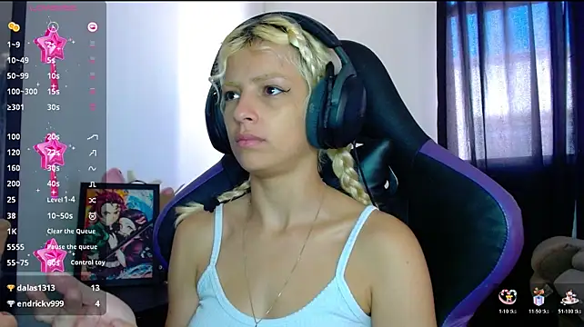 blondegamerr stripchat live cam model
