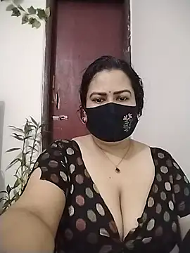 Star--Girl stripchat live cam model