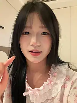 xiaowanou-668 stripchat live cam model