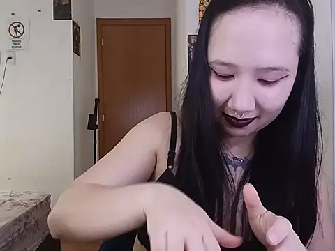 Japabaixinha stripchat live cam model