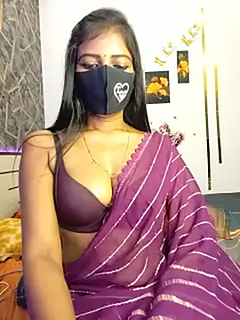 Misss-julli stripchat live cam model