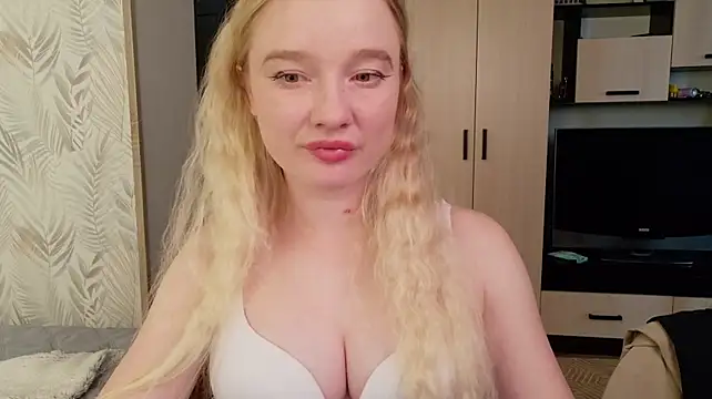 Shawty_Mia stripchat live cam model