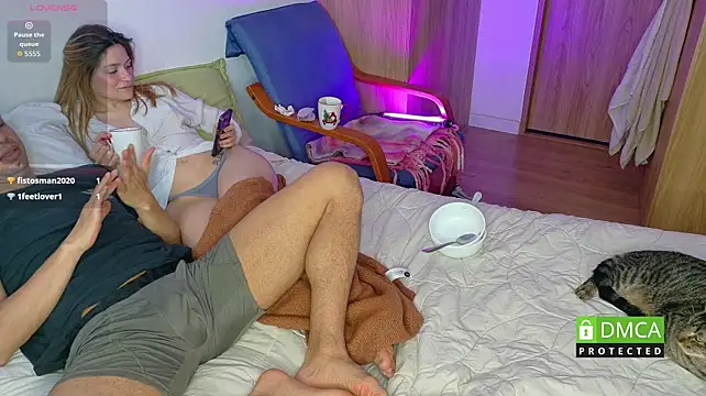 LovesKingdom stripchat live cam model