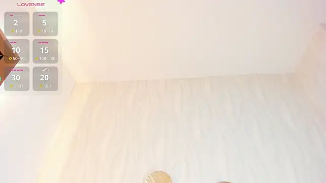 natalie_fox__ stripchat live cam model