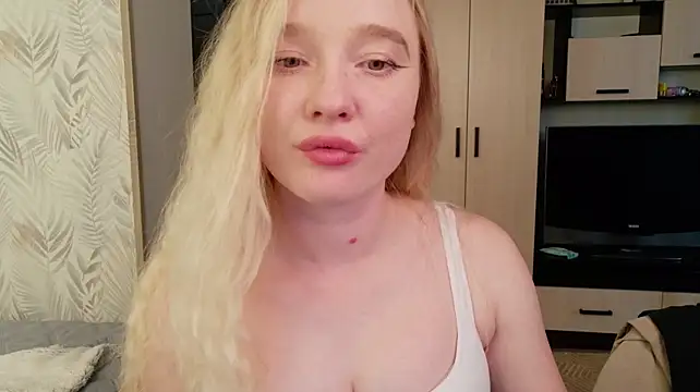 Shawty_Mia stripchat live cam model