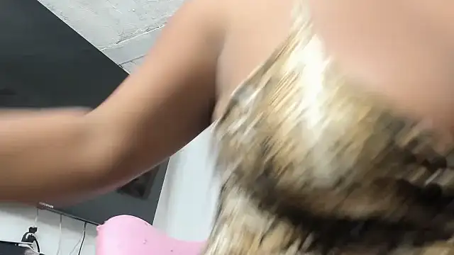 lucianabigcockxx stripchat live cam model