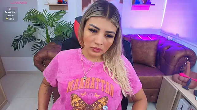 SALOOMEE__ stripchat live cam model