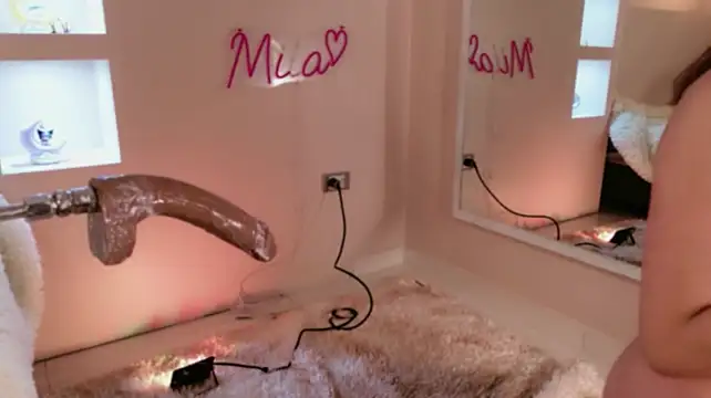 miia__baker stripchat live cam model
