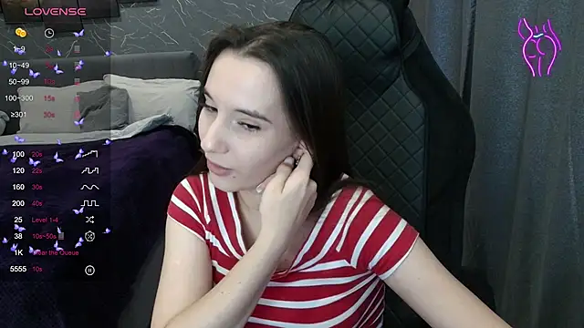 Alice_Weiss stripchat live cam model