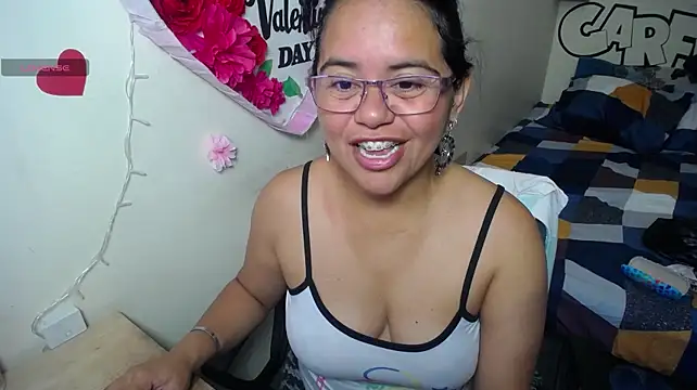 Miss__kendra_ stripchat live cam model