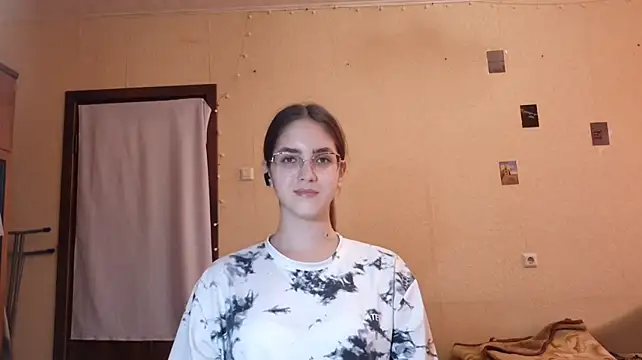 Katelemon stripchat live cam model
