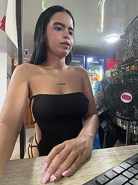 kitty_rousse01 stripchat live cam model