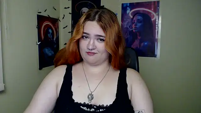 RinaRiii stripchat live cam model