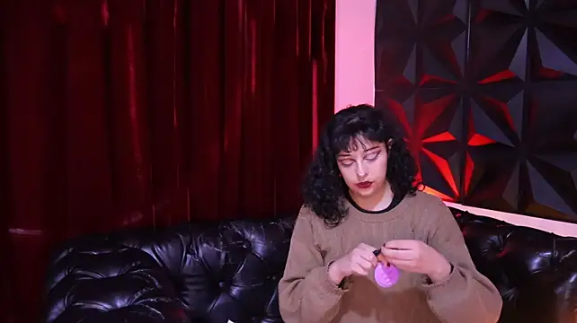 Aria_divine stripchat live cam model