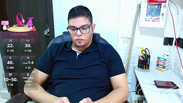 Realjoel01 stripchat live cam model