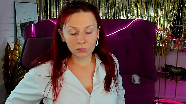 AuroraDazzl stripchat live cam model