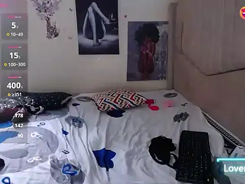 KissMeCoco stripchat live cam model