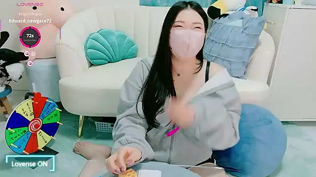 yukinko_o_ stripchat live cam model