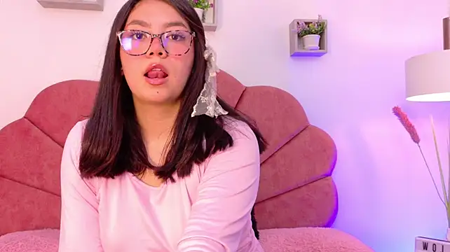 Aria_Rosee stripchat live cam model