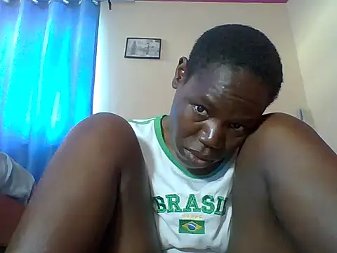 Blacksexyqueen24 stripchat live cam model